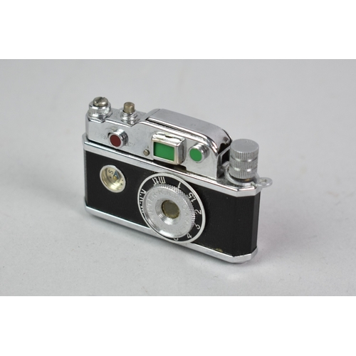 88 - A Vintage Novelty Pocket Lighter in the Form of a Miniature Camera with Inbuilt Compass by KKW, Japa... 