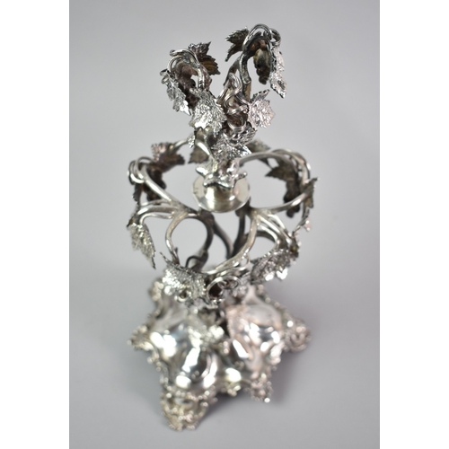 85 - A Nice Quality Late Victorian/Edwardian Silver Plated Epergne Stand To Hold Four Glass Trumpets. In ... 