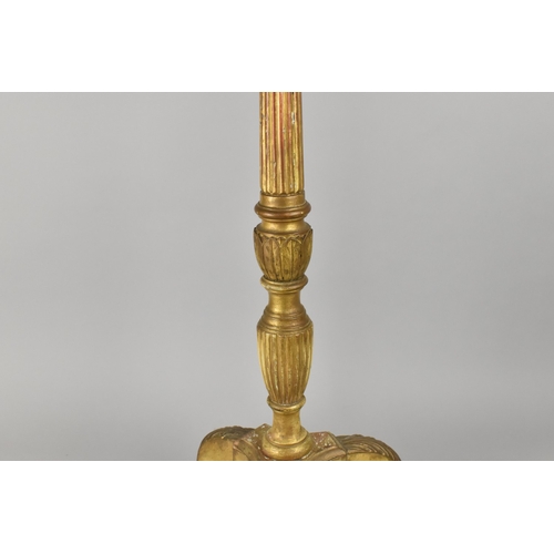 136 - A Late 18th Century Carved and Giltwood Torchere with a Circular Dished Top Over a Reeded Column, Su... 