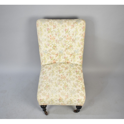 588 - A Late Victorian/Edwardian Button Backed Ladies Nursing Chair