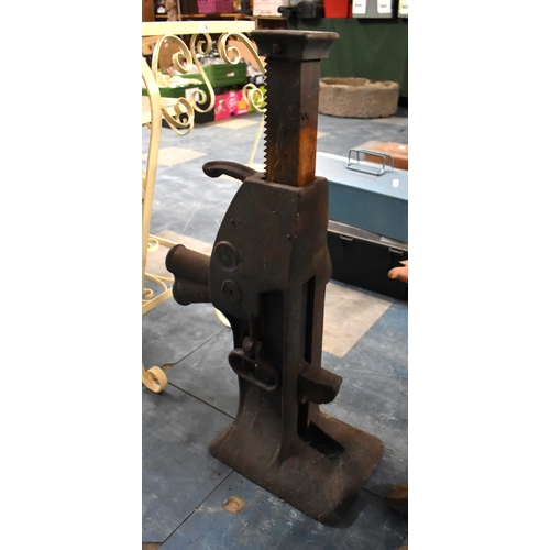 413 - A Vintage Cast Iron Wagon Axle Jack