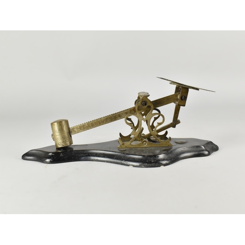 49 - A Set of Late 19th Century American Postage Scales, Fairbank type, wooden plinth base, 27cm long