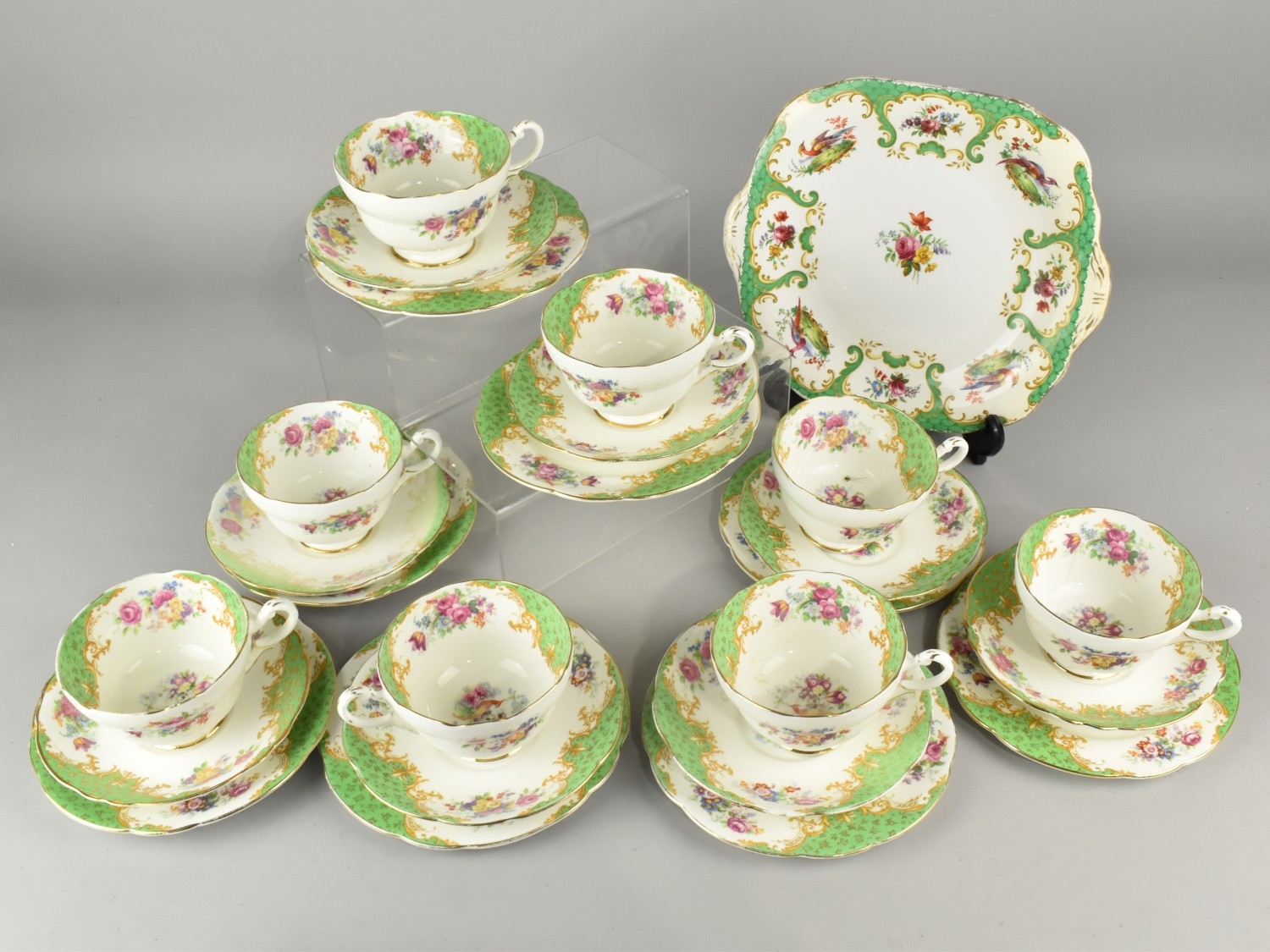 A Paragon Rockingham Green Tea Set For Eight to Comprise Cups, Saucers ...