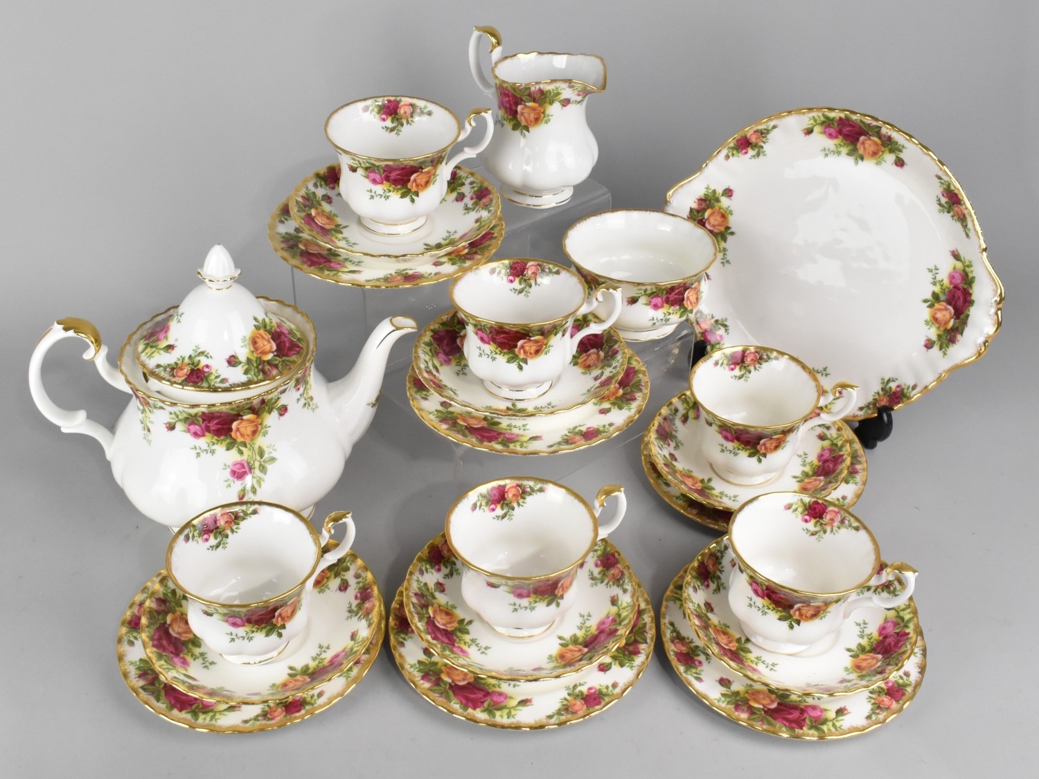 A Royal Albert Old Country Roses Tea Set for Six to Comprise Cups ...