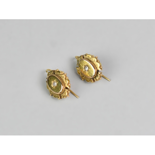 17 - A Boxed Suite of Late Victorian Etruscan Revival Jewellery to Comprise Large Oval Brooch with Centra... 