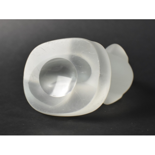33 - An Art Deco Style Frosted Glass Effect Study of a Seal, 20.5cms High