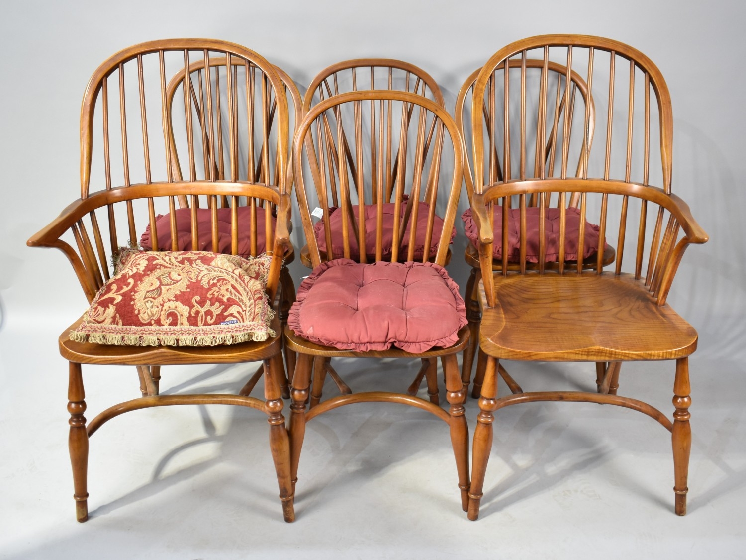 A Set of Six Walkers of Stokesley Windsor Style Dining Chairs to ...