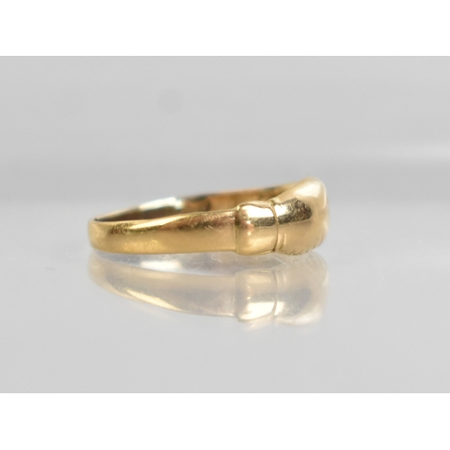 45 - An Antique Fede Ring, Clasp Hands, Rubbed, Hallmark Letter P/d, Size L.5, 2.6gms