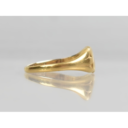 8 - A Victorian 9ct Gold Signet Ring, Shield Shaped Head with Fluted Shoulders, Chester Hallmark for 188... 