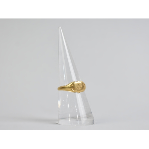 8 - A Victorian 9ct Gold Signet Ring, Shield Shaped Head with Fluted Shoulders, Chester Hallmark for 188... 