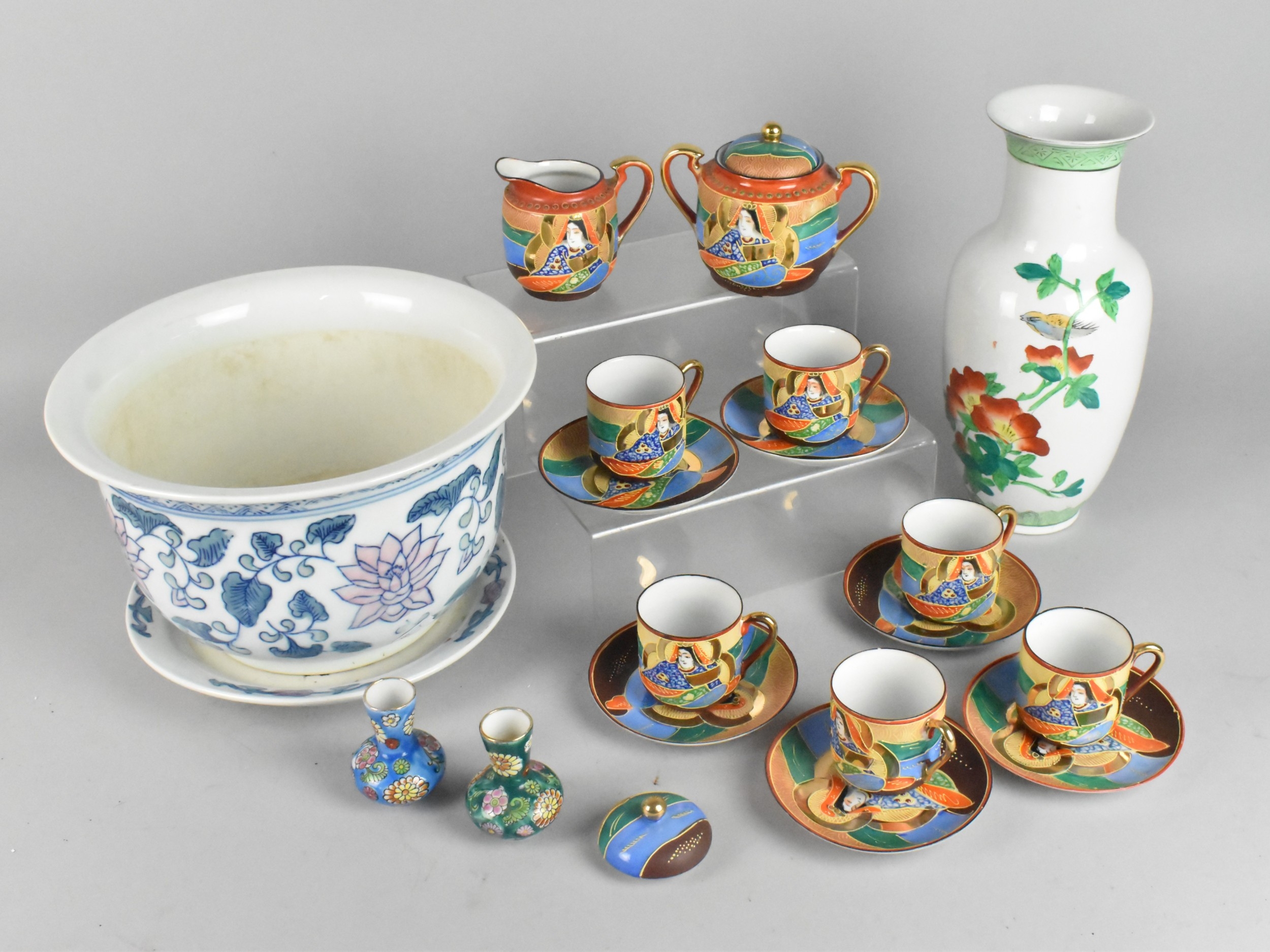 A Collection of Vintage Oriental China to Comprise Chinese Planter and ...