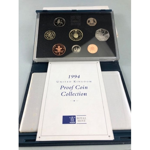 106 - Commemorative /proof coins, collection of cased British proof coin sets to include Royal mint 1990, ... 