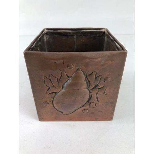 163 - Brass and copper , a collection of items to include an arts and crafts copper NEWLYN box, sculpted s... 