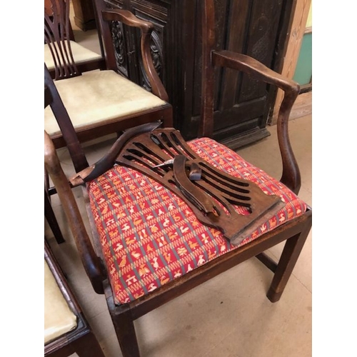 182 - Antique furniture, Six dining chairs , 4 chairs and 1 carver matching and 1 damaged carver of a simi... 