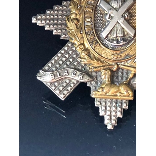 24 - Military Interest: The Royal Highlanders Black Watch Plaid Brooch with makers plaque to reverse ANDE... 