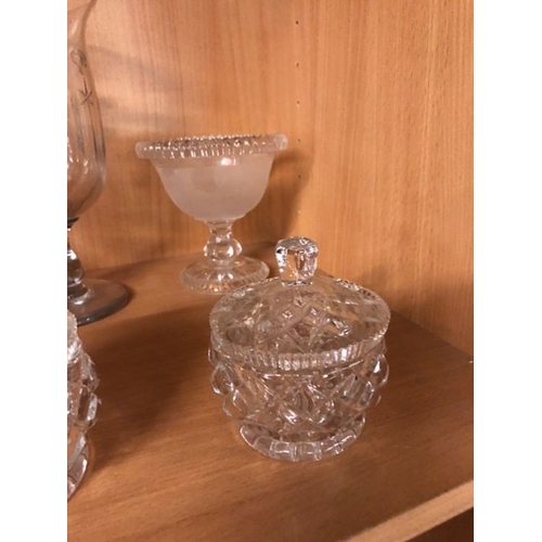 312 - Glass Ware, a quantity of antique and vintage glass wares, to include decanters, dressing table set,... 