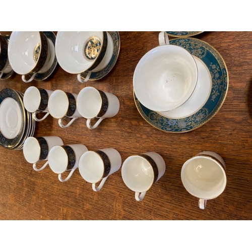 331 - Royal Doulton China,  partial Tea, Coffee, dinner services in Carlyle Design, comprising  tea plates... 