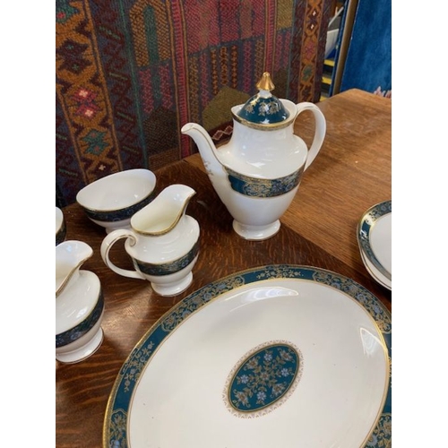 331 - Royal Doulton China,  partial Tea, Coffee, dinner services in Carlyle Design, comprising  tea plates... 