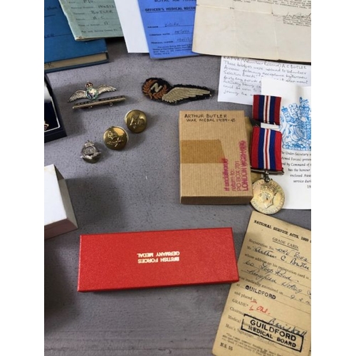 378 - Military Interest, interesting collection of WW2 items belonging to a RAF officer navigator who trai... 