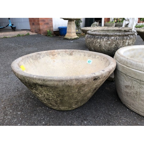 427 - Collection of three garden planters/ pots