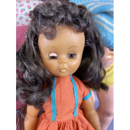 91 - Vintage dolls, a collection of late 20th century English manufactured  children's dolls mostly in th... 