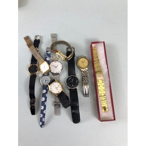 16 - Watches, quantity of Men's and Ladies Retro Vintage Watches from the 1980s and later to include Seko... 