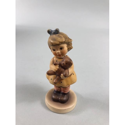 164 - Hummel collectors figures by Goebel Germany to include, 822 Girl with Nose Gay, 029 Pixie, 1991 A fo... 