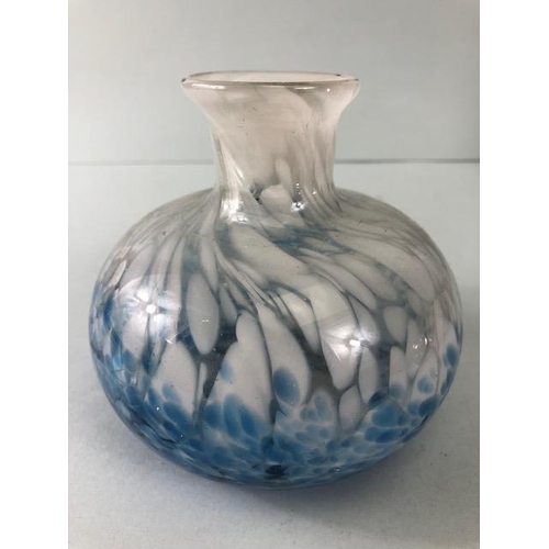 171A - Studio Art Glass, a collection of Mdina splash marble glass to include white cylinder vase, white an... 