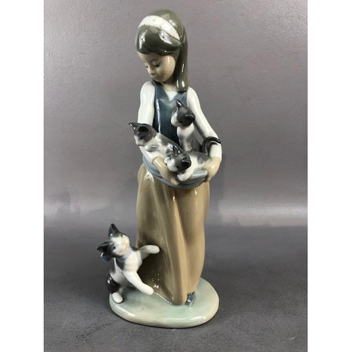 174 - Miscellaneous china, to include 2 Lladro figures, one of a girl with a cat and kittens the other of ... 