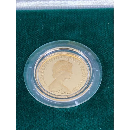 30 - Elizabeth II UK gold proof set of coins 1980, comprising £5, £2, Sovereign and half Sovereign in a R... 