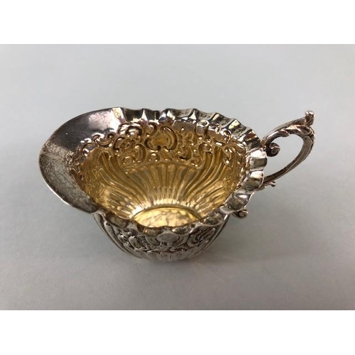 6 - Silver hallmarked creamer for Birmingham with gilt interior by maker Florence Warden approx 7cm tall