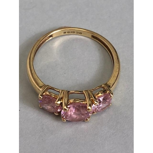 69a - 14ct Gold ring three stone pink gemstones size 'M'