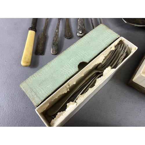 92 - Silver plate and cutlery, a quantity of of Sheffield and other silver plate items to include Teapot,... 