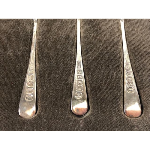 13 - Boxed set of Jubilee Hallmarked Silver spoons (6) for Edinburgh 1935 by maker Romney 