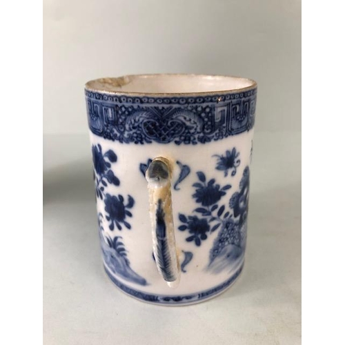 136 - Oriental ceramics, Chinese 18th century export blue and white tankard with dragon handle A.F approxi... 