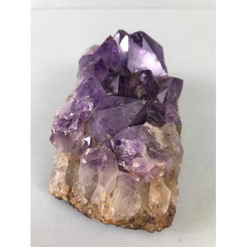 165 - Crystal, Geology interest, display quality specimen of Amethyst crystals approximately 14cm