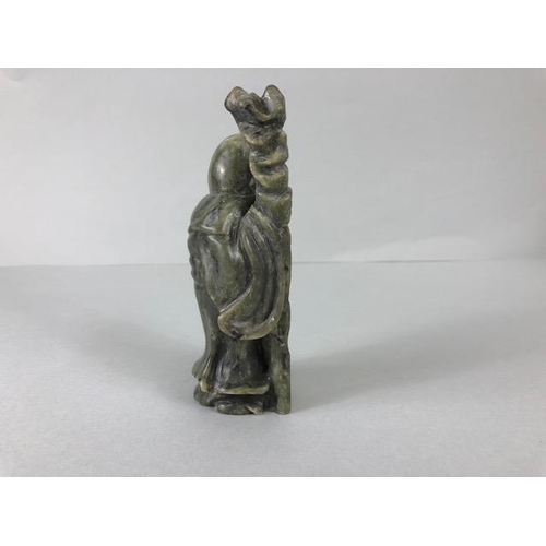 196 - Chinese carvings, a collection of  soap stone carvings to include seals bearing Foo dog and warriors... 