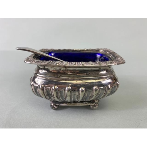 46 - Silver Hallmarked Salts with Blue glass liners and a lidded mustard pot in presentation bod with spo... 