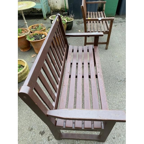 511 - Wooden garden bench