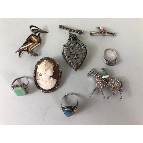 76 - Costume jewellery, a collection of vintage items to include 3 white metal stone set rings , a glass ... 