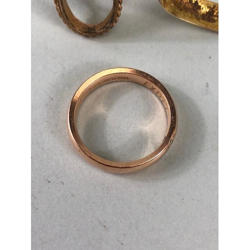 92 - Collection of 9ct Gold items to include rings and some jewellery as found total weight approx 15.5g