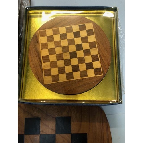 147 - Vintage games, quantity of wooden chess boards of varying sizes and styles still in there original p... 