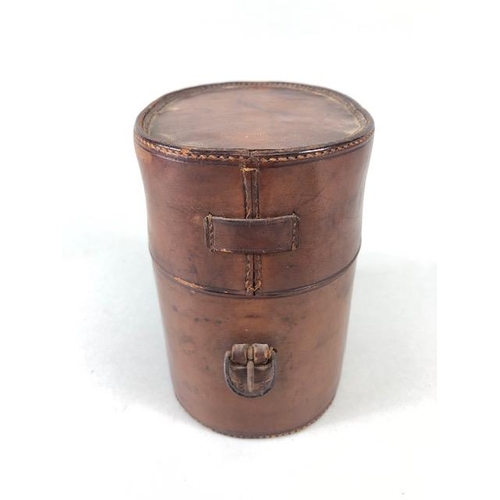 154 - Sporing interest, early 20th century leather cased set of spirit flasks and a small tot flask