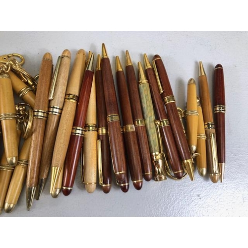 175 - Vintage Pens, a large quantity of cased, boxed and loose wood pens, and pen sets untested ONS