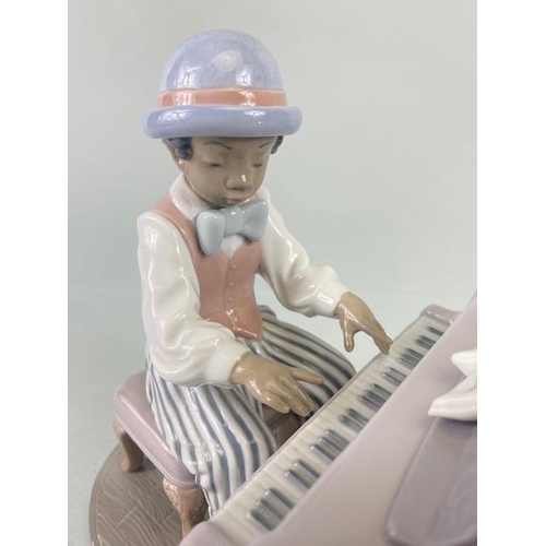 242 - Lladro porcelain figure 05930 jazz duo in original box