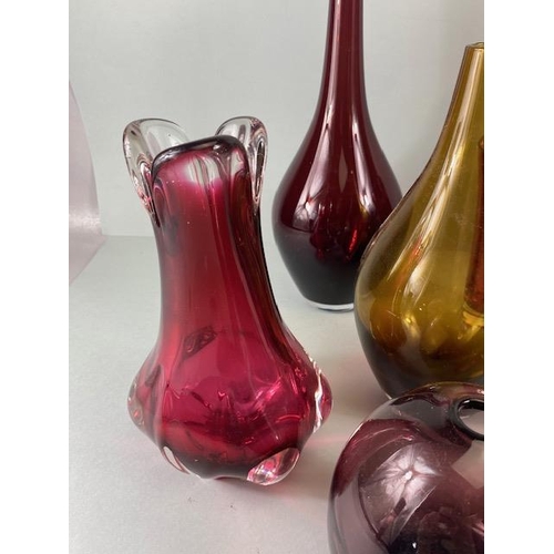 246 - Art studio glass collection of vases in various shapes and designs and colours 8 in total