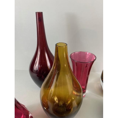 246 - Art studio glass collection of vases in various shapes and designs and colours 8 in total