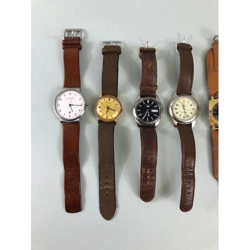 27 - Collection of Vintage and fashion watches (14)