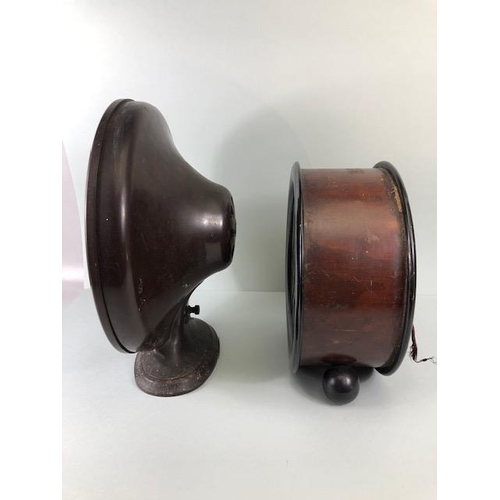 271 - Vintage Radio speaker, art Decco round wooden Trioiron type VA, App No,A6677 Valencia, approximately... 