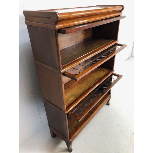 305 - Three section Globe Wernicke bookcase with leaded glazed panel doors approx 87 x 31 x 125cm